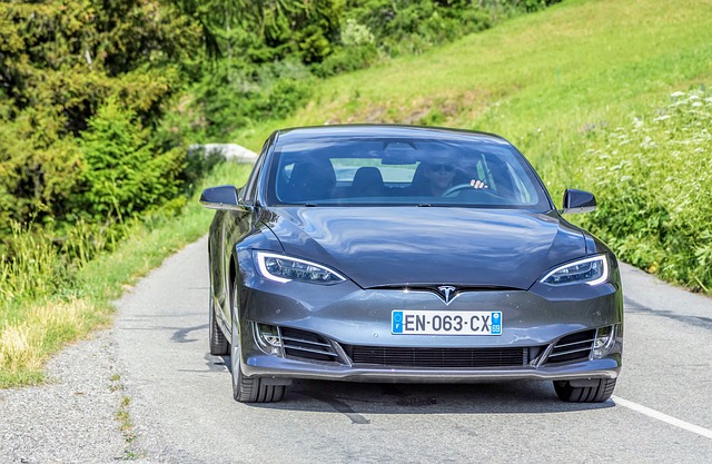 - Eğlence ve korku⁤ dolu bir gece için Tesla Korku Evi!